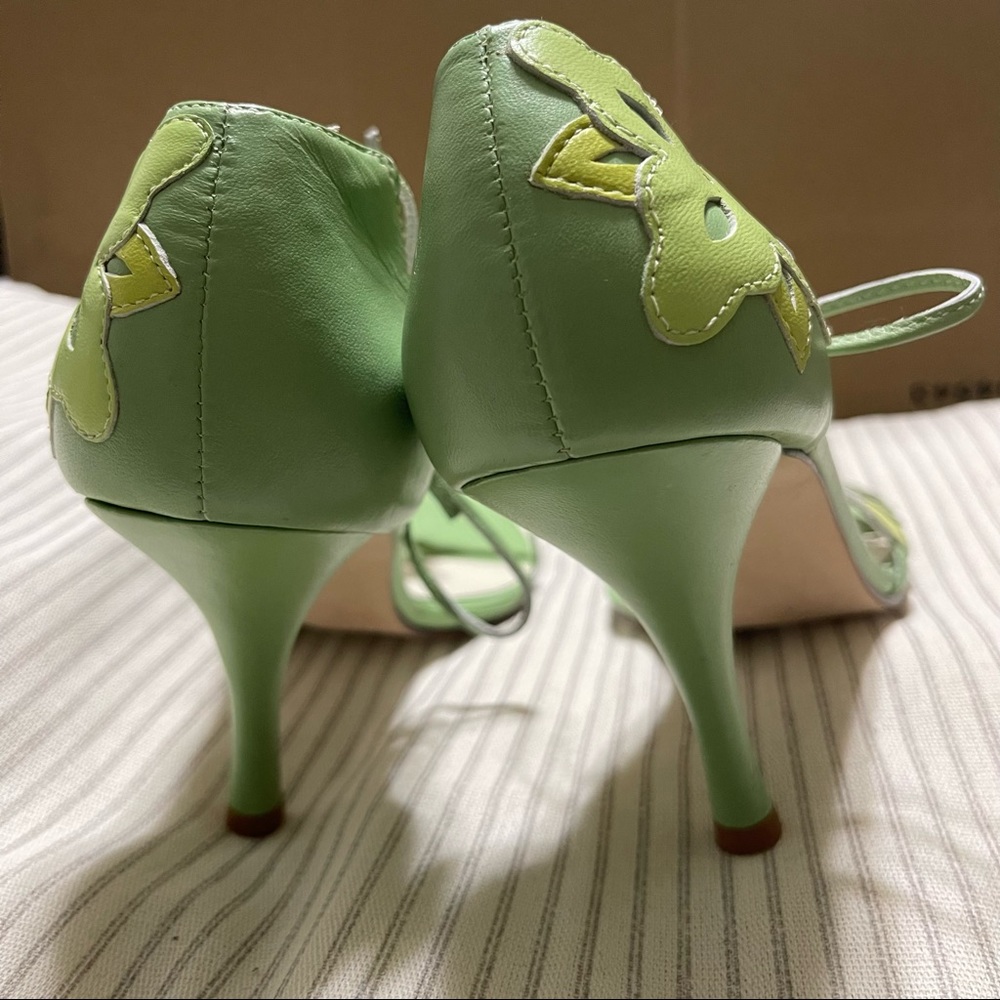Banana Republic Y2K Heels - Picture 3 of 6